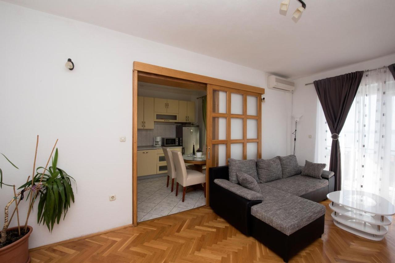 Apartment Brela 16603b Exterior foto